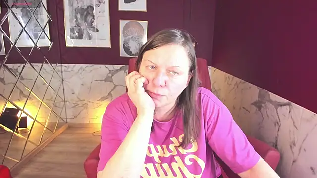 KellyPerfection online show from 04.04.26