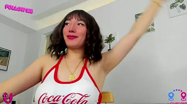 Snapshot of hottycrishina chatting on 03.14.25 hottycrishina online show from 03.14.25