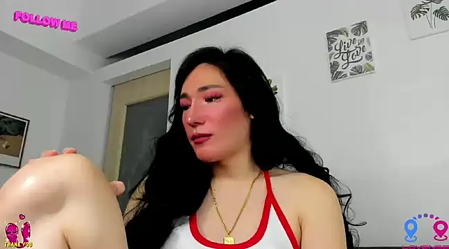 Snapshot of hottycrishina chatting on 03.22.25 hottycrishina online show from 03.22.25