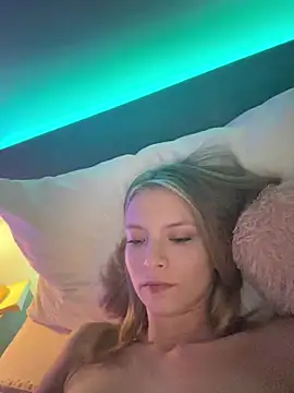 AnastasiaAniess online show from 12.18.24