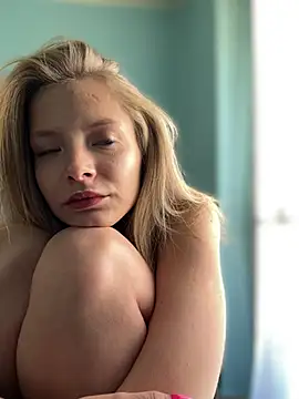 AnastasiaAniess online show from 02.15.25