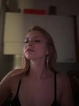 AnastasiaAniess online show from 03.15.25