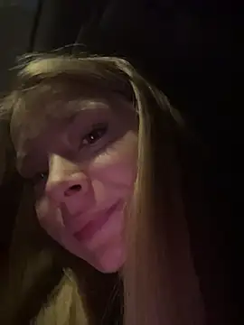 AnastasiaAniess online show from 11.15.25