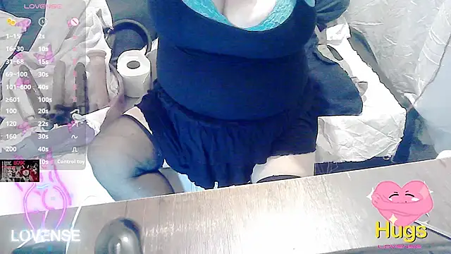 Snapshot of tatli_bela chatting on 12.25.24 tatli bela online show from 12.25.24