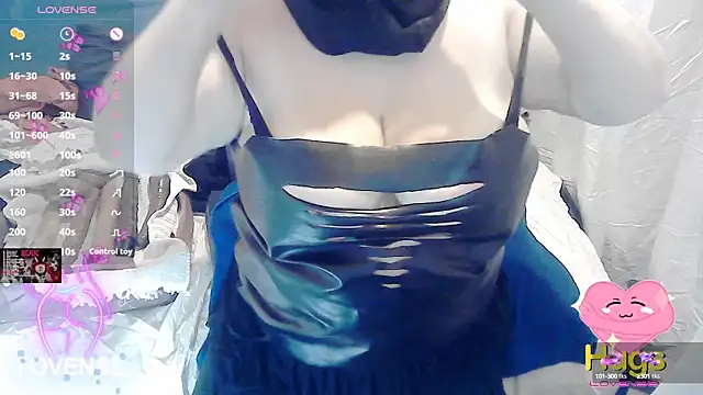 Snapshot of tatli_bela chatting on 12.30.24 tatli bela online show from 12.30.24