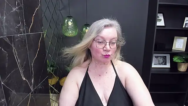 NataliMellow online show from 02.22.25