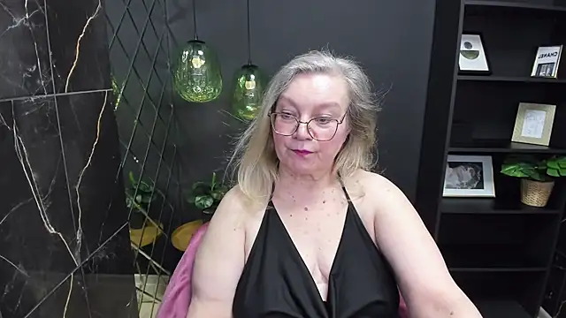 NataliMellow online show from 02.25.25