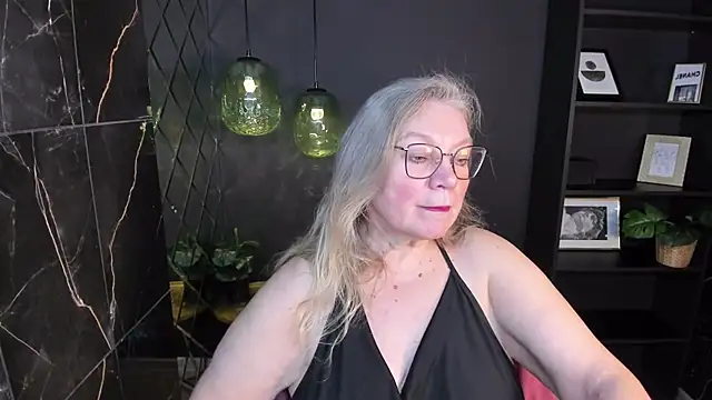 NataliMellow online show from 12.20.25