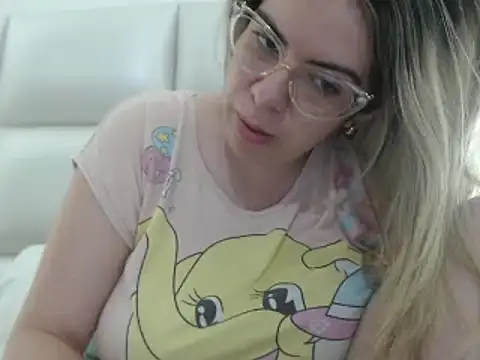 ashlymoon online show from 03.21.25