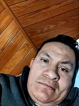 Snapshot of gusaven chatting on 03.07.25 gusaven online show from 03.07.25