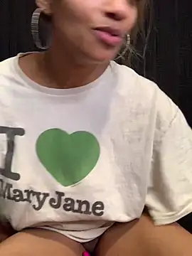 Rakiyahcharms online show from 02.02.25