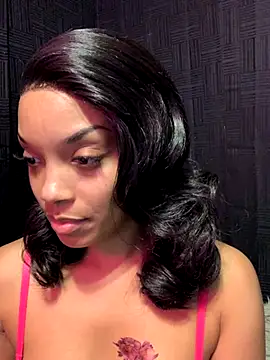 Rakiyahcharms online show from 11.15.25