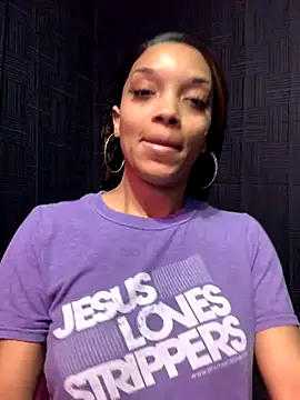 Rakiyahcharms online show from 11.16.25