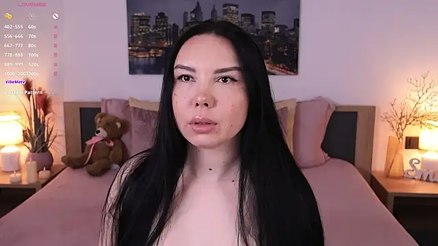Snapshot of Leila__Sweet chatting on 03.15.25 Leila Sweet online show from 03.15.25