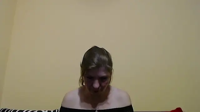 Snapshot of christine33 chatting on 02.27.26 christine33 online show from 02.27.26