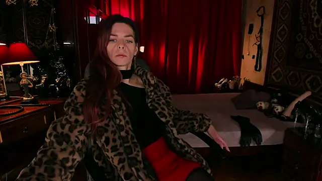 Snapshot of MargoTigress chatting on 02.13.26 MargoTigress online show from 02.13.26