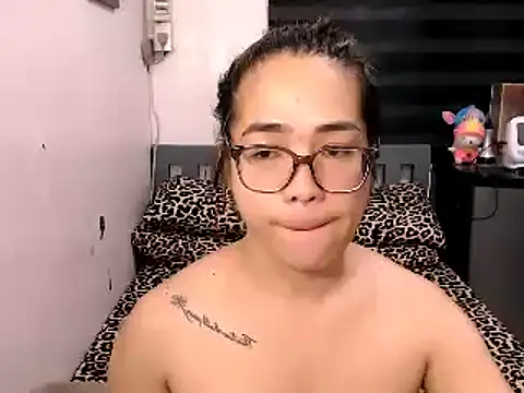 BIG SAUSAGE 69 online show from 10.12.25
