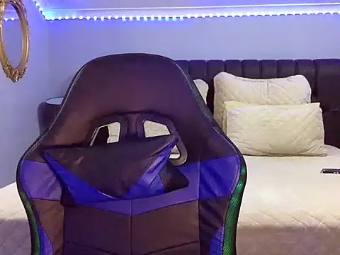 BOOTYBANGER24xx online show from 09.14.25