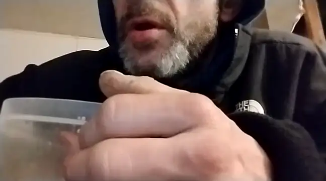 Snapshot of ThickDMatty@xh chatting on 03.07.25 ThickDMattyxh online show from 03.07.25