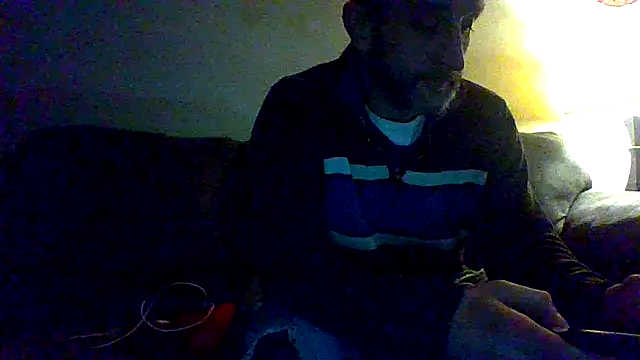 Snapshot of ThickDMatty@xh chatting on 03.11.25 ThickDMattyxh online show from 03.11.25