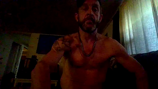 Snapshot of ThickDMatty@xh chatting on 03.15.25 ThickDMattyxh online show from 03.15.25