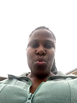 Snapshot of Sexycandyxxx chatting on 12.03.25 Sexycandyxxx online show from 12.03.25