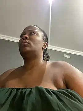 Snapshot of Sexycandyxxx chatting on 02.13.26 Sexycandyxxx online show from 02.13.26