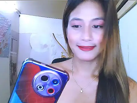 Snapshot of nica20 chatting on 06.16.26 nica20 online show from 06.16.26
