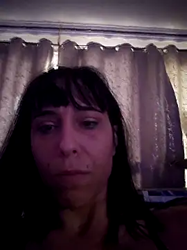 misscectito13 online show from 10.31.25