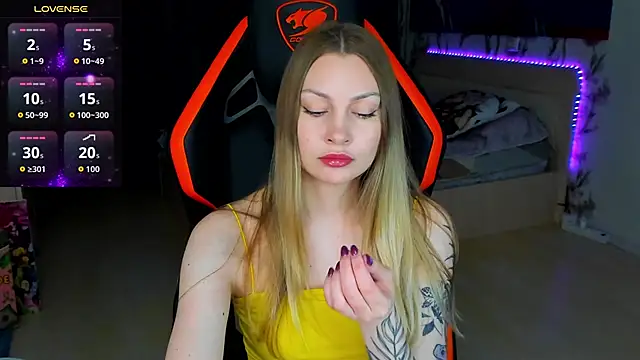 BiMolly online show from 04.06.26