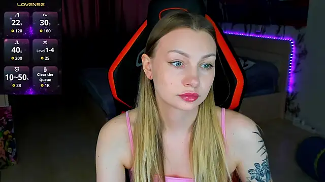 BiMolly online show from 04.22.26