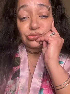 PichyPrettyPussy online show from 12.19.25