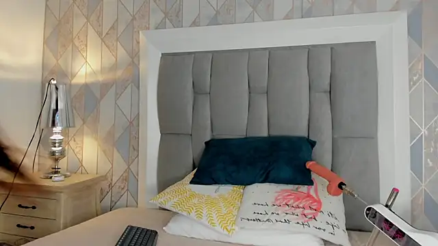 Princsgirl  online show from 02.06.26