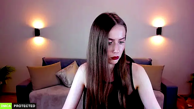 TheWoman   online show from 03.03.26