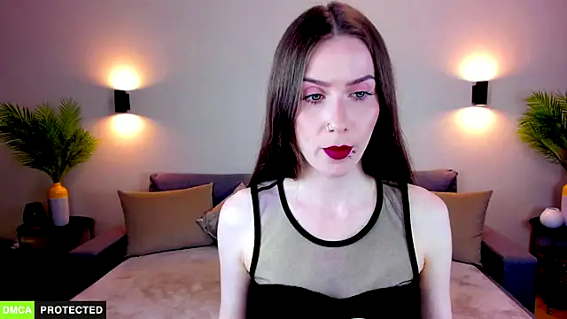 Snapshot of TheWoman__ chatting on 04.20.26 TheWoman online show from 04.20.26