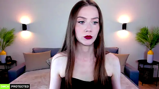 Snapshot of TheWoman__ chatting on 07.10.26 TheWoman online show from 07.10.26