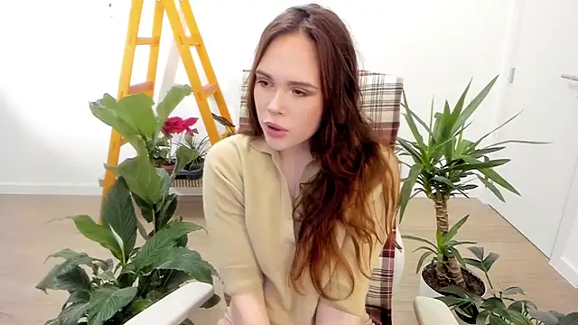 Snapshot of Pokemeboy chatting on 01.01.25 Pokemeboy online show from 01.01.25