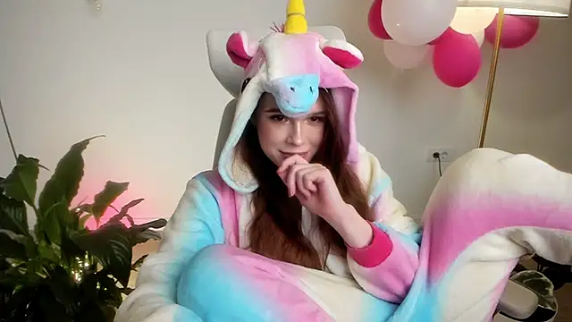 Snapshot of Pokemeboy chatting on 03.17.25 Pokemeboy online show from 03.17.25