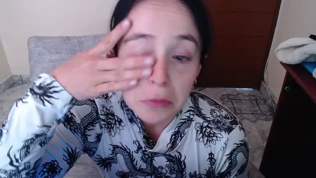 Snapshot of antara_hotgirl chatting on 05.15.26 antara hotgirl online show from 05.15.26