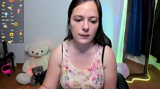 angelaagomez online show from 02.22.25