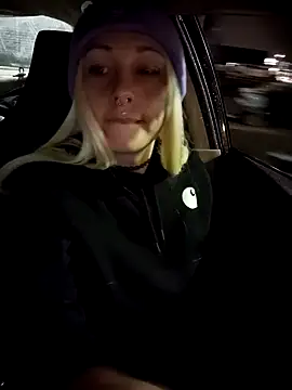 Snapshot of Babii_Nova chatting on 12.27.24 Babii Nova online show from 12.27.24