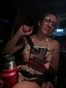 Gatitacarlita online show from 01.12.25