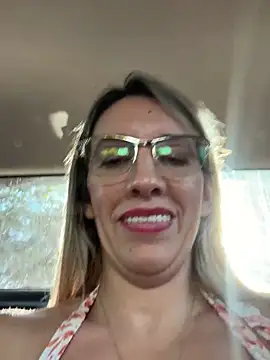 Gatitacarlita online show from 02.27.25