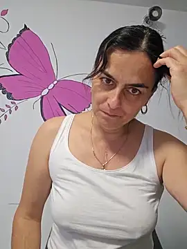 IsabelleCraft online show from 11.10.25