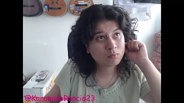 Snapshot of Smoke_trip_Alicia chatting on 02.03.25 Smoke trip Alicia online show from 02.03.25
