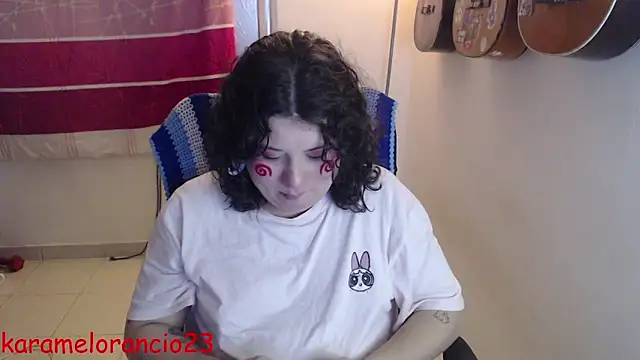 Snapshot of Smoke_trip_Alicia chatting on 09.19.25 Smoke trip Alicia online show from 09.19.25