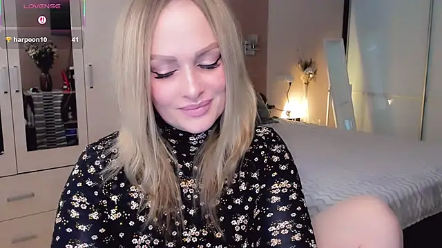 Libby Nora online show from 02.09.26