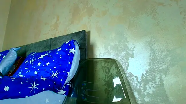 Snapshot of angeliquevany chatting on 11.05.25 angeliquevany online show from 11.05.25