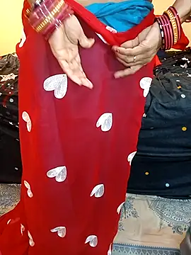 Snapshot of INDIANDESIMATURE chatting on 07.10.26 INDIANDESIMATURE online show from 07.10.26