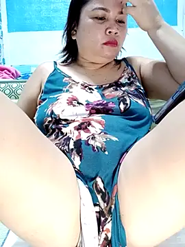 XXLorie 02 online show from 03.20.25